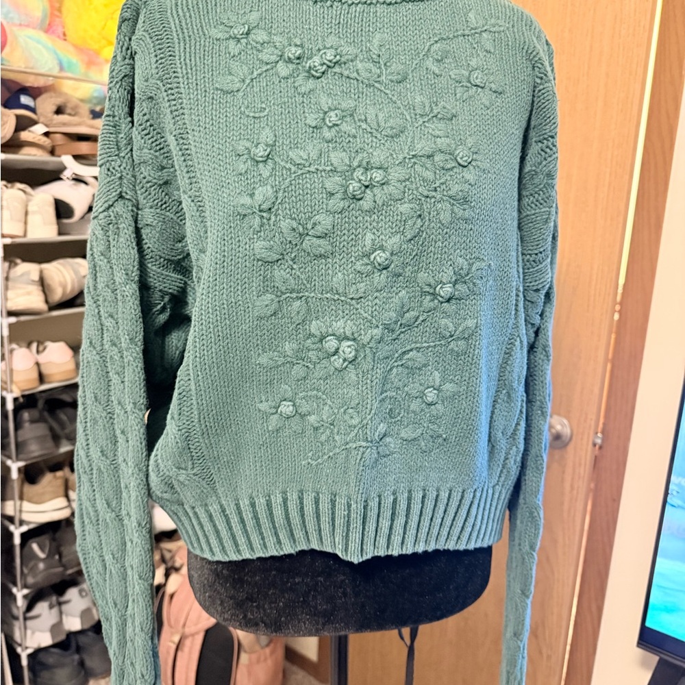 Casual Corner Green Floral Knit Sweater